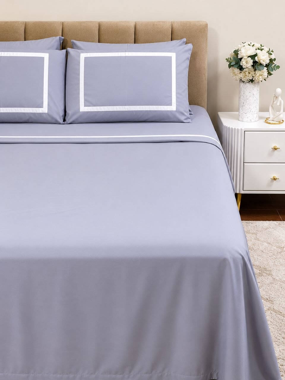 White Frame Light Grey Bedding Set – 7 Pieces ✨🩶